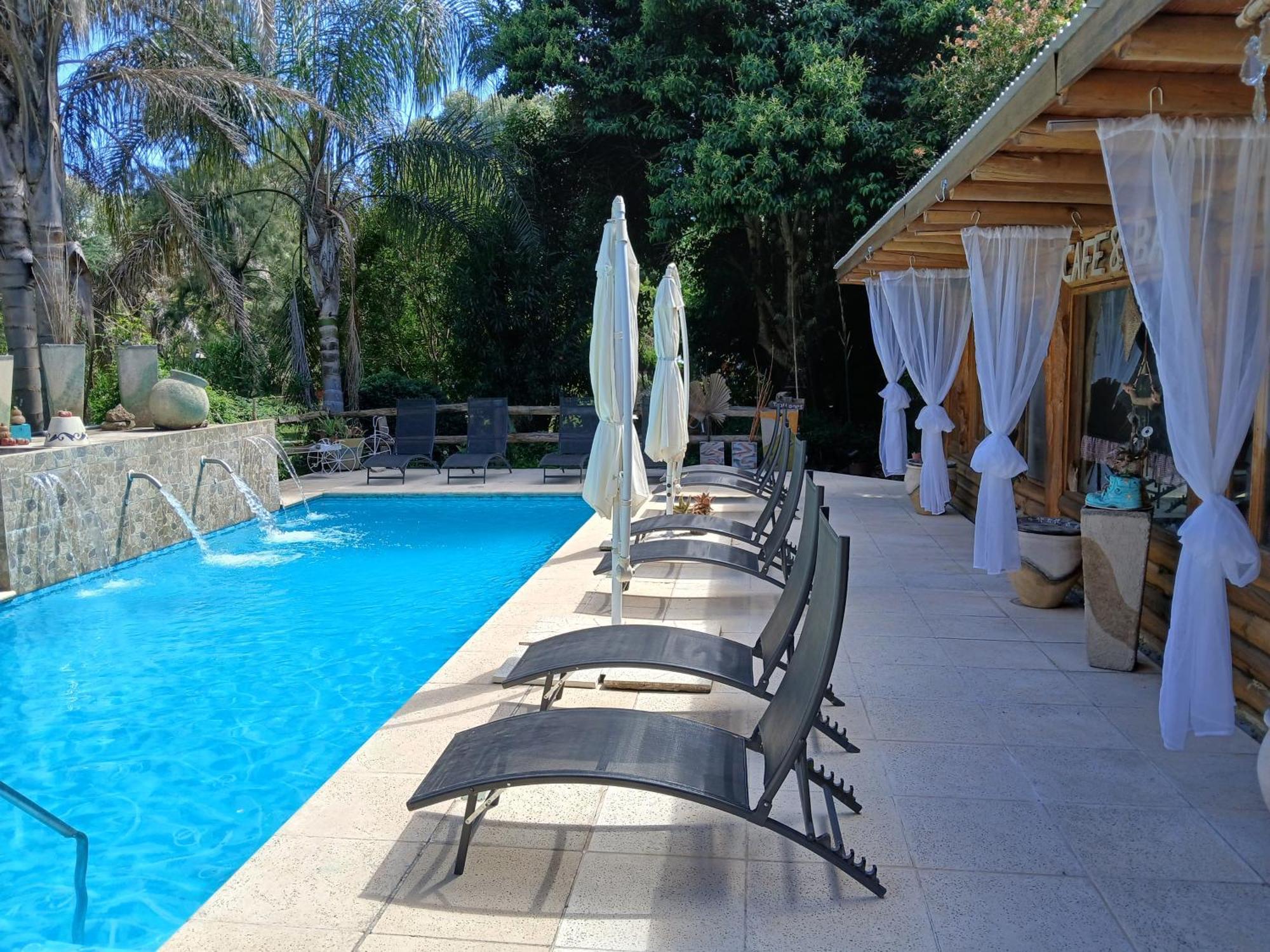 Pualy & Resort 4*